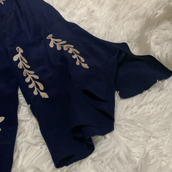 Johnny Was silk floral embroidered boho blouse - Picture 4 of 9